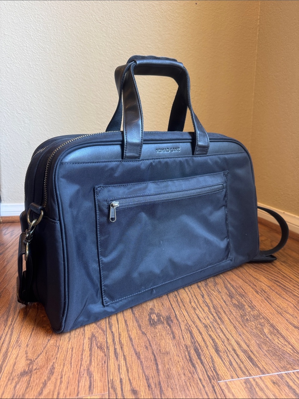Nomad Lane Black Bento Travel Laptop Briefcase Carryon